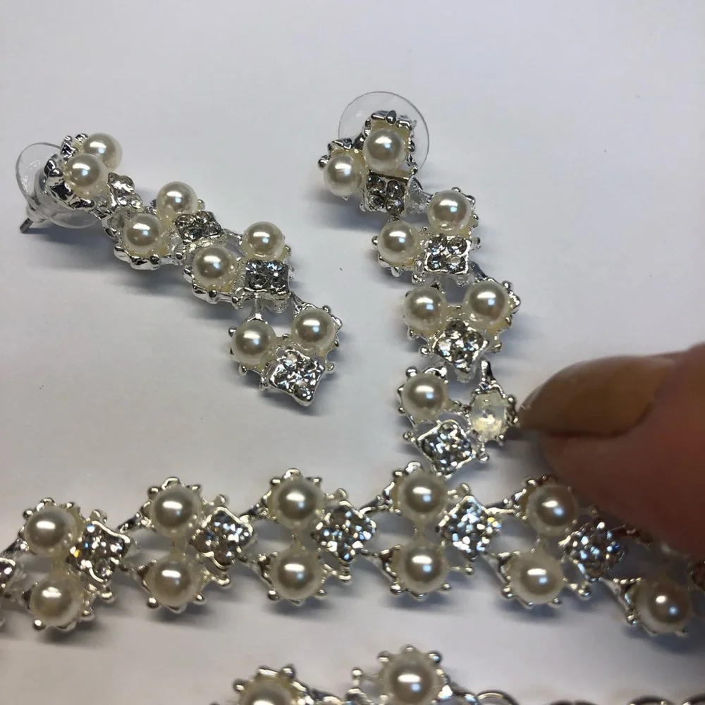 Faux Pearl Jewelry Set